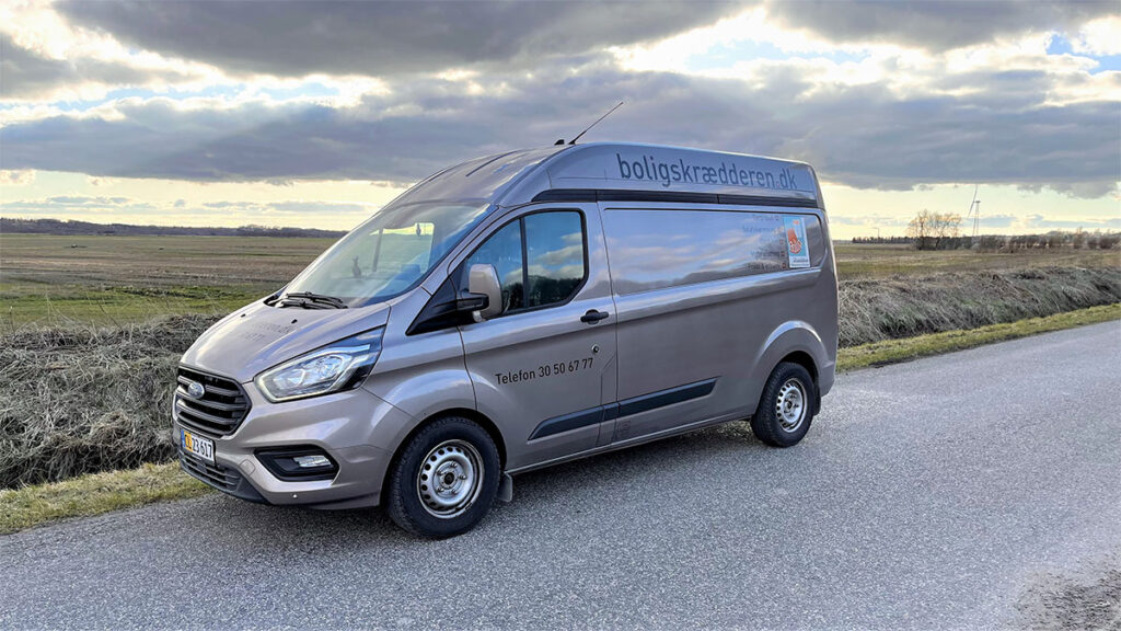 Gardiner på mål - skræddersyede gardiner til dit hjem